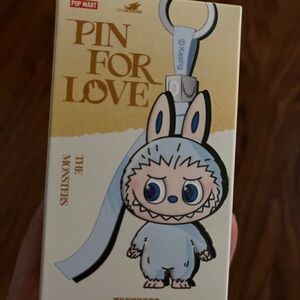 Pop Mart Labubu Pin for Love